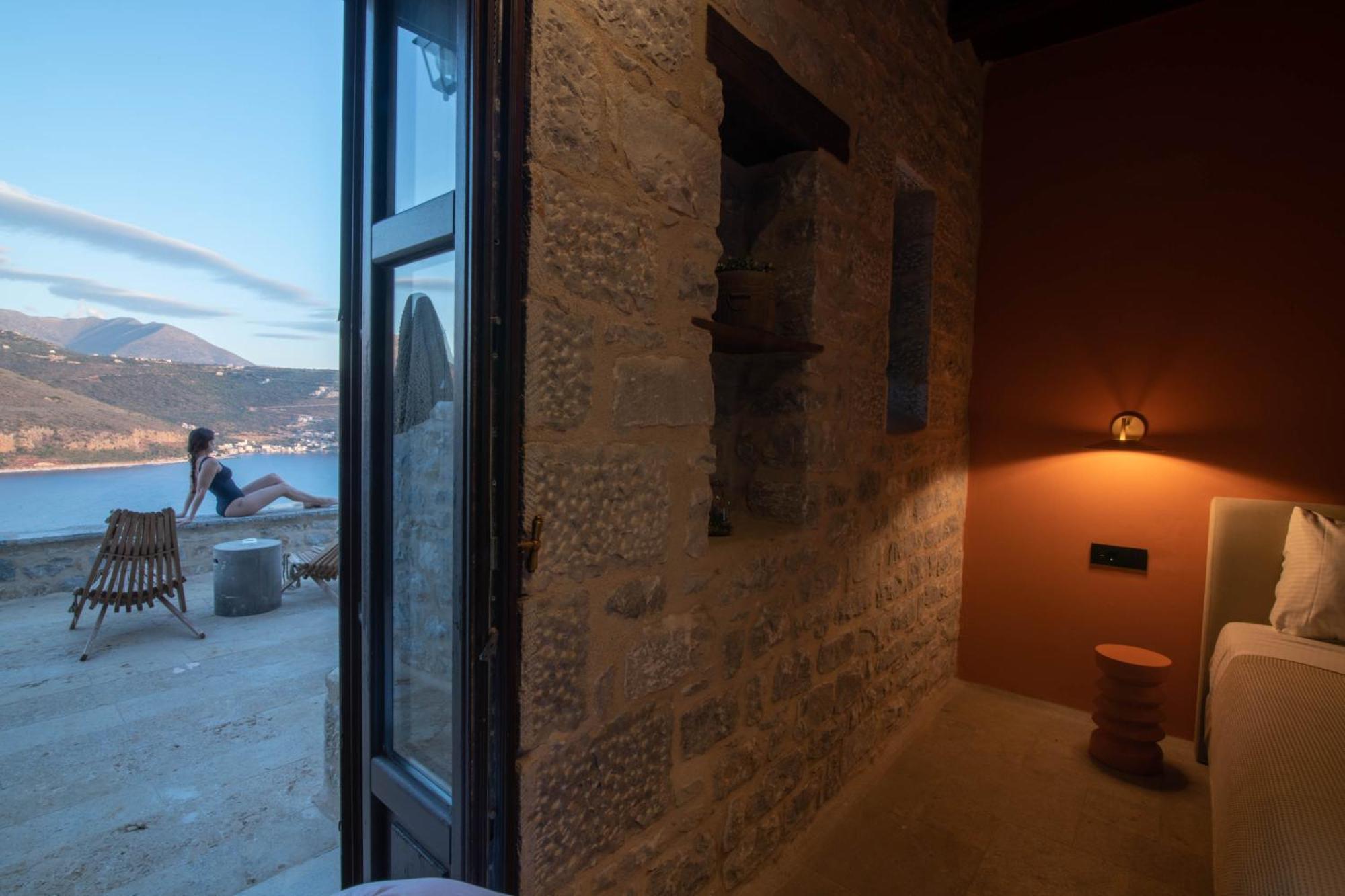 Petra & Fos Boutique Hotel & Spa ออยติลอน ภายนอก รูปภาพ