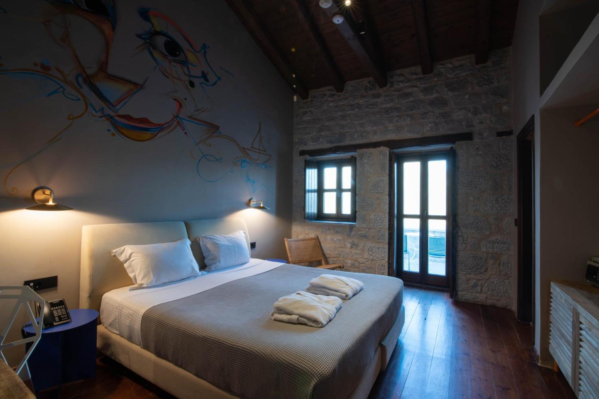 Petra & Fos Boutique Hotel & Spa ออยติลอน ภายนอก รูปภาพ